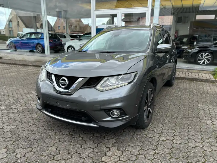 Left hand drive NISSAN X TRAIL 1.6 dCi Xtronic 360